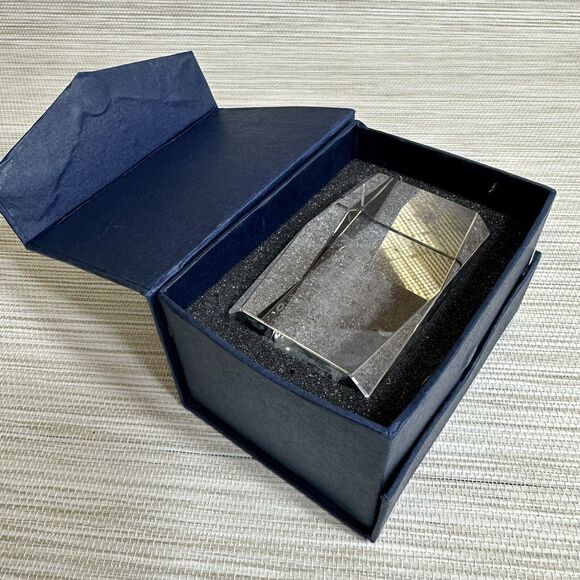 Crystal 3D Zodiac Sign Aries 3.20-4.19 Heavy Clear Laser Etched Glass With A Box - Picture 3 of 6